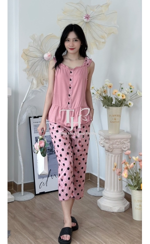 Bộ tole Quần lỡ, áo dây bản to bèo phối, đính nút