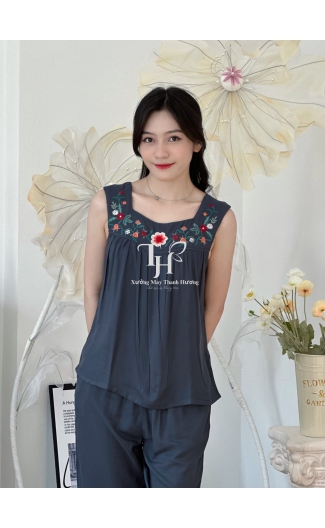 Bộ tole lửng sát nách màu, thêu bông cổ