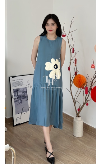 Đầm maxi màu sát nách, thêu bông 