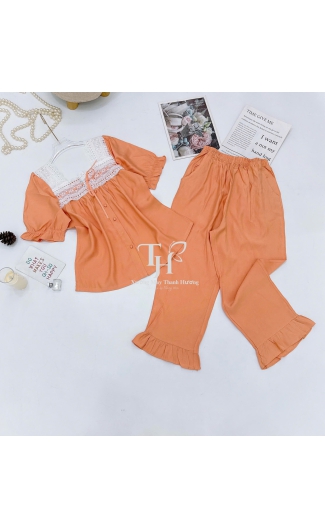 Bộ tole 9 tấc tay lỡ, cổ U ren, vải tole lụa Hàn cao cấp