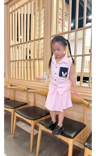 SET ĐÙI GIẢ VÁY ÁO SƠ MI – SIÊU DỄ THƯƠNG CHO BÉ GÁI